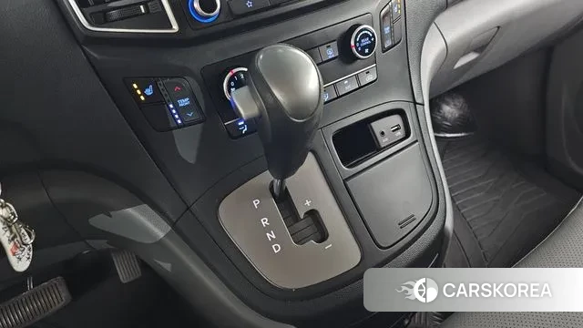 Hyundai The New Grand Starex id 3129329 из Кореи 19