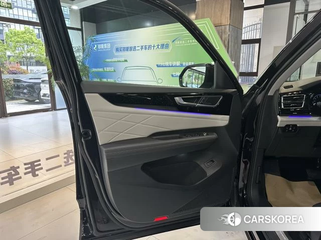 Volkswagen Tourang id 4211236 из Китая 35