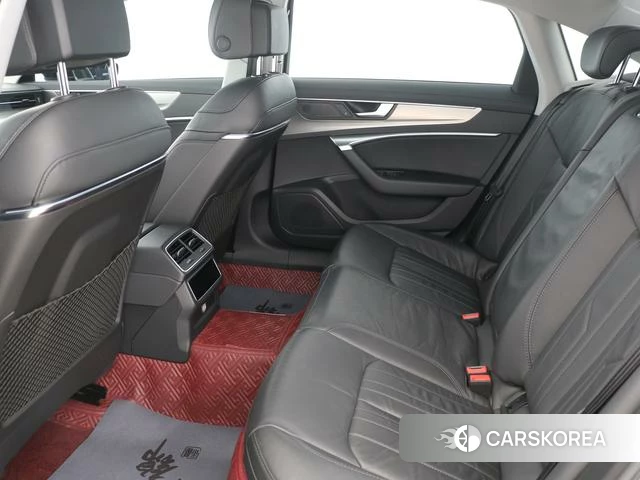 Audi A6L id 4263521 из Китая 14