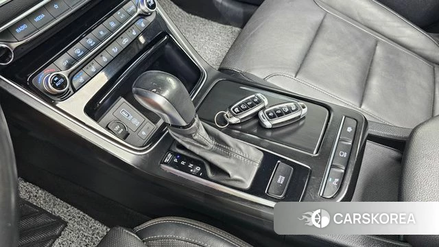 Hyundai Grandeur IG id 4658207 из Кореи 32