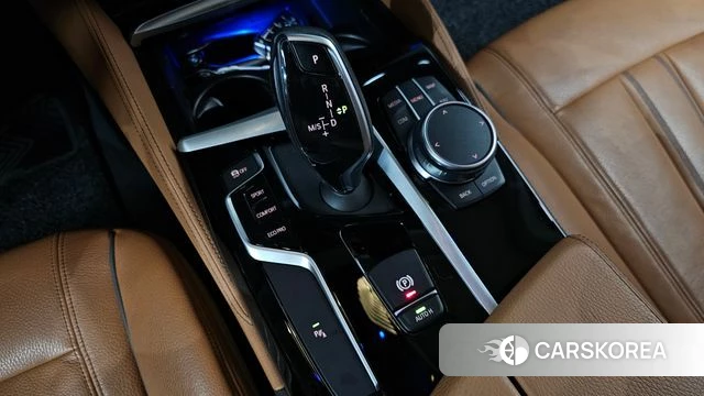 BMW 5 Series (G30) id 3828658 из Кореи 19