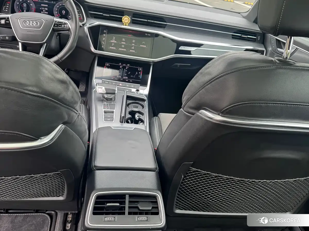 Audi A6L id 4601877 из Китая 28
