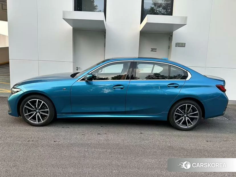 BMW 3 series id 4485402 из Китая 9