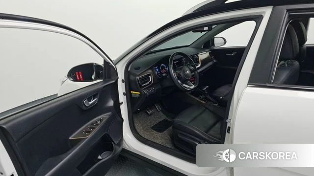 Kia Stonic id 4482938 из Кореи 30