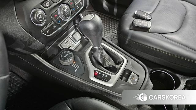 Jeep Cherokee (KL) id 3873860 из Кореи 19