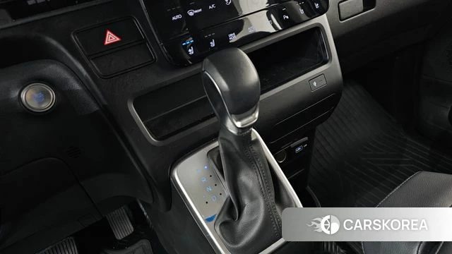 Hyundai Staria id 3818641 из Кореи 19