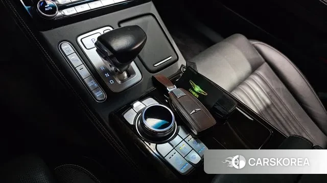 Genesis G90 id 3259032 из Кореи 19