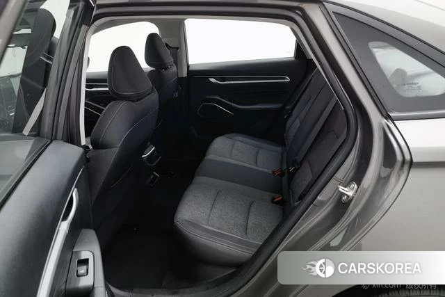 Geely Automobile Emgrand id 4182709 из Китая 23