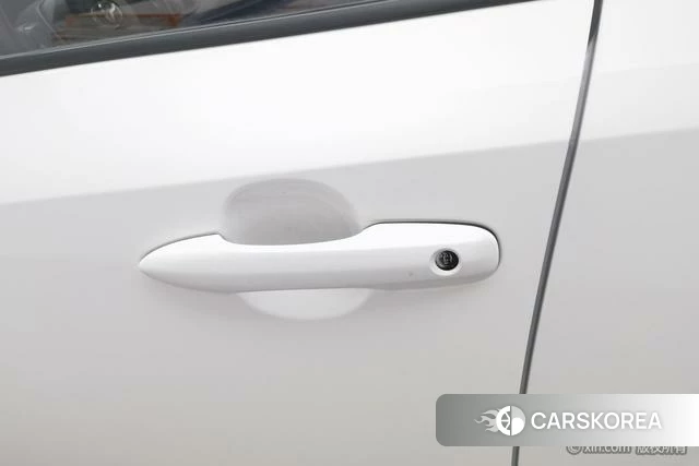 Toyota Corolla id 4300376 из Китая 23