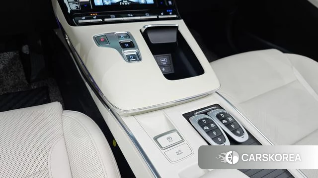Hyundai The New Grandeur IG id 4415428 из Кореи 34
