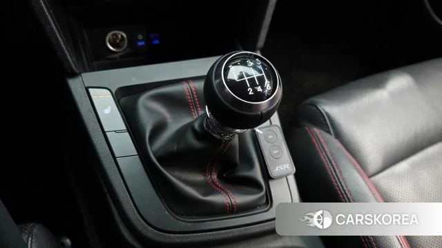 Hyundai Avante AD id 4403630 из Кореи 19