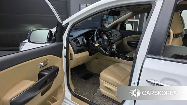 Kia The New Carnival id 4557659 из Кореи 18