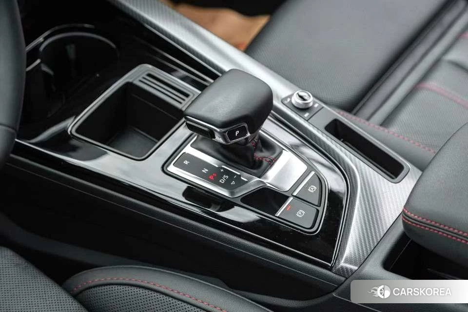 Audi A4L id 4467871 из Китая 9