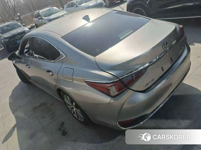 Lexus ES id 4222121 из Китая 12