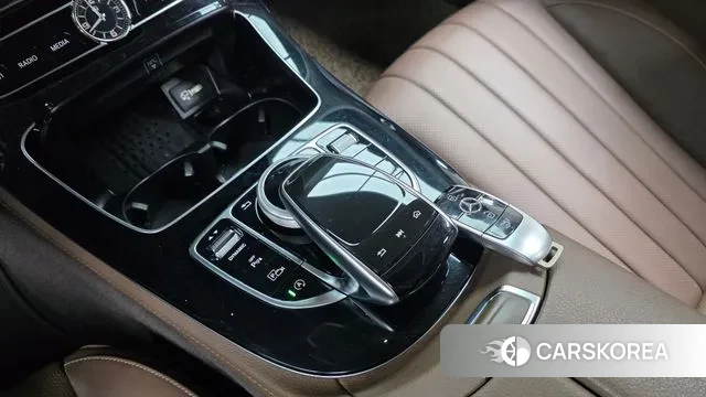 Mercedes-Benz E-Class W213 id 3520362 из Кореи 19