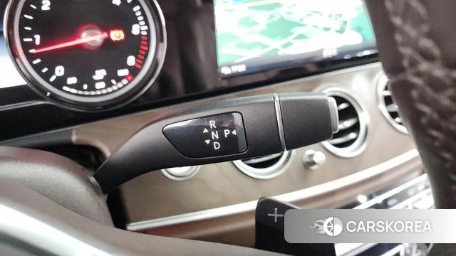 Mercedes-Benz E-Class W213 id 3966200 из Кореи 19