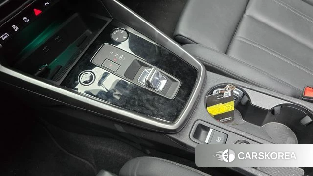 Audi A3 (8Y) id 4499984 из Кореи 19
