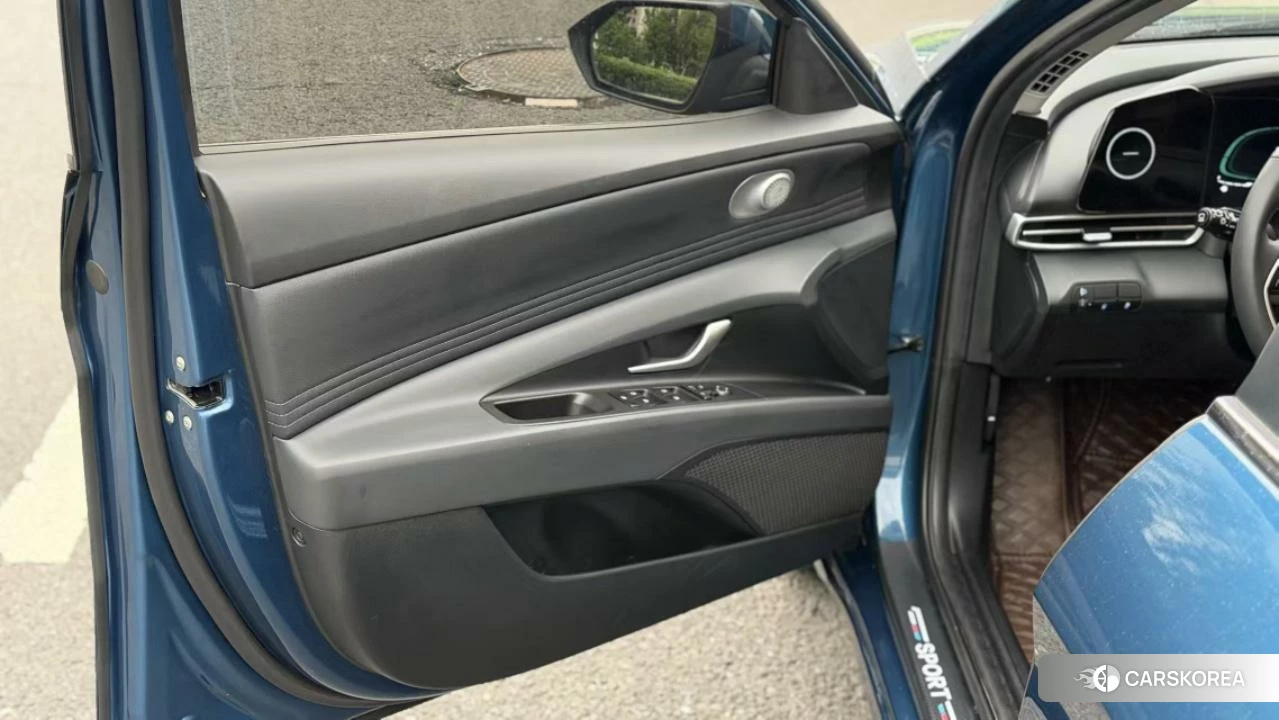 Hyundai Elantra id 4504812 из Китая 14