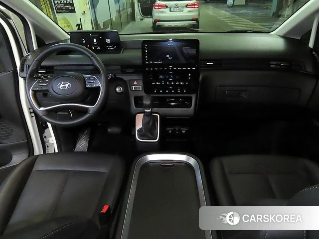 Hyundai Staria id 3798388 из Кореи 19