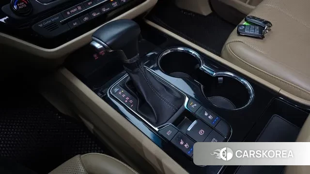 Kia The New Carnival id 3641480 из Кореи 19