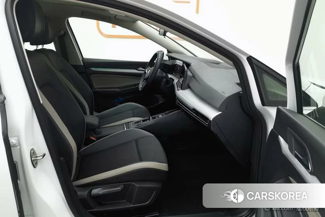 Volkswagen Golf id 4275502 из Китая 23