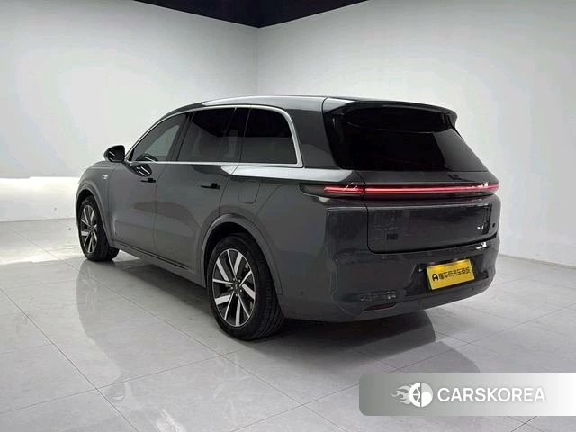 Ideal car Ideal L8 id 4219339 из Китая 19