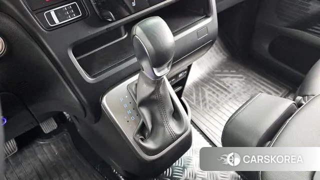 Hyundai Staria id 3576560 из Кореи 19