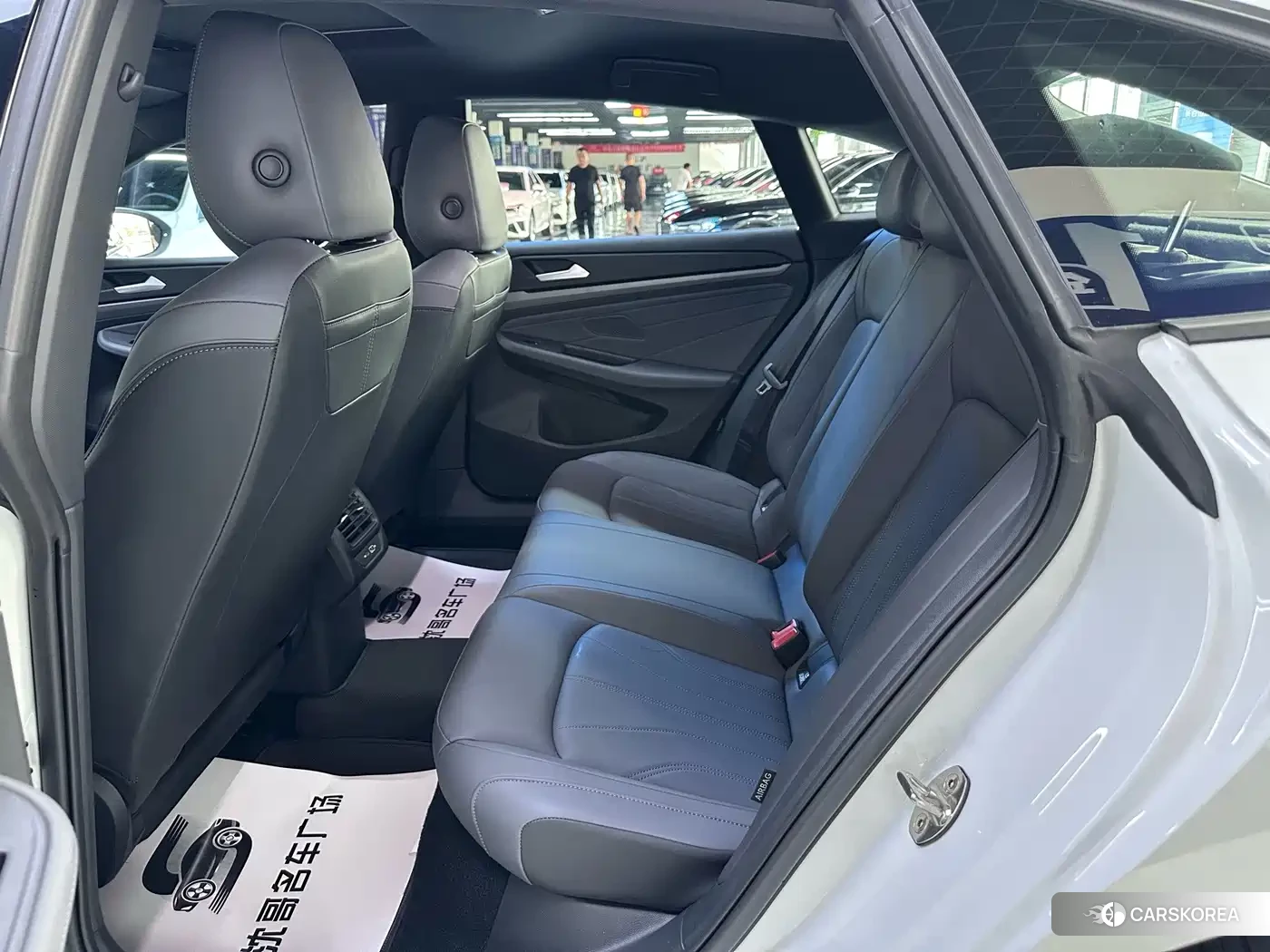 Volkswagen Lamando id 4628144 из Китая 9