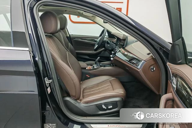 BMW 5 series id 4265656 из Китая 23