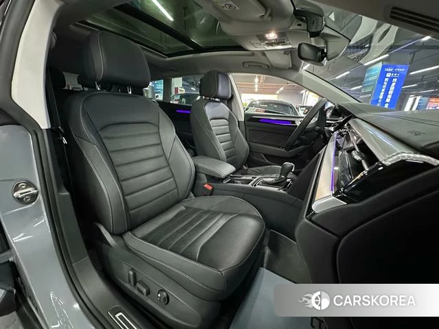 Volkswagen CC id 4261474 из Китая 24