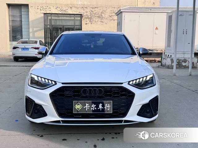Audi A4L id 4348659 из Китая 9