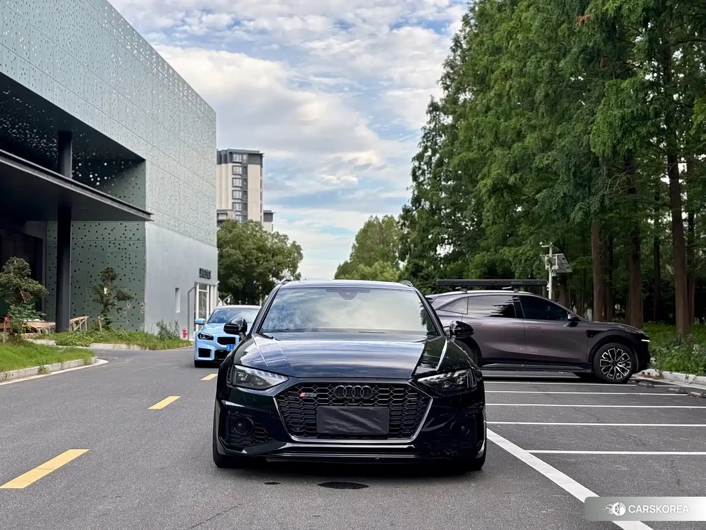 Audi RS 4 id 4659919 из Китая 9