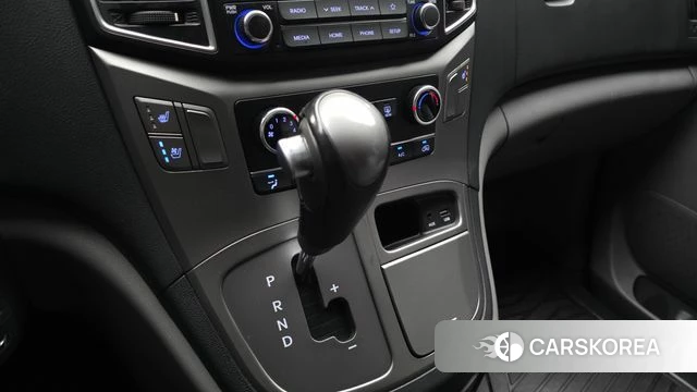 Hyundai The New Grand Starex id 4625705 из Кореи 27