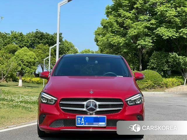 Mercedes-Benz Class B id 4335914 из Китая 18