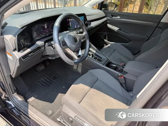 Volkswagen Golf 8th Generation id 2975198 из Кореи 19