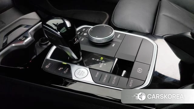 BMW 1 Series (F40) id 3922961 из Кореи 19