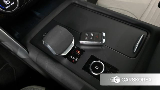 Land Rover Discovery 5 id 3921690 из Кореи 19