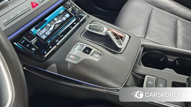 Hyundai The New Grandeur IG Hybrid id 4651587 из Кореи 30