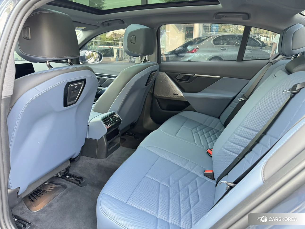 BMW i5 id 4440778 из Китая 16