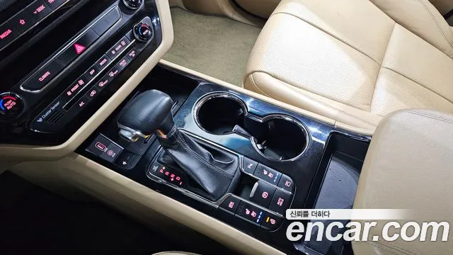 Kia The New Carnival id 2289016 из Кореи 19