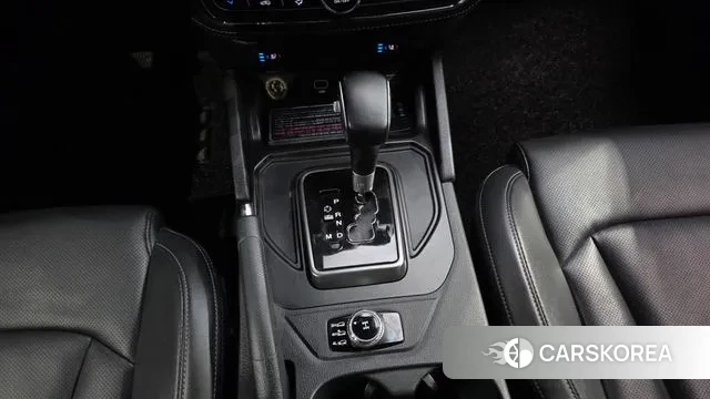 Ssangyong The New Rexton Sports Cannes id 3771475 из Кореи 19