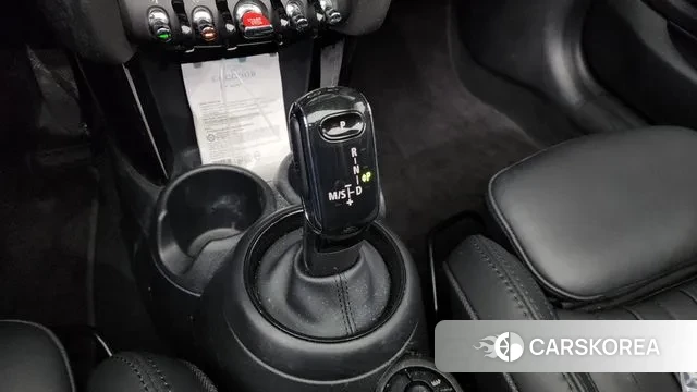 Mini Cooper S Convertible id 2989063 из Кореи 19