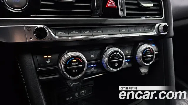 Genesis G70 id 2764056 из Кореи 19