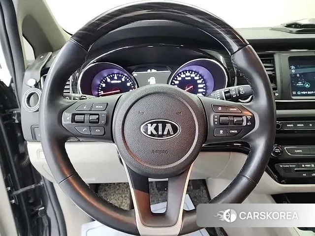 Kia The New Carnival id 2902697 из Кореи 19