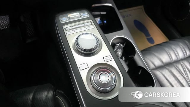 Genesis GV70 id 3852520 из Кореи 19