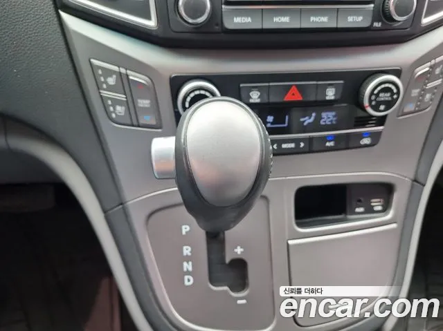 Hyundai The New Grand Starex id 2692430 из Кореи 16