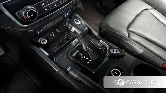 Ssangyong Rexton Sports Cannes id 3728162 из Кореи 19