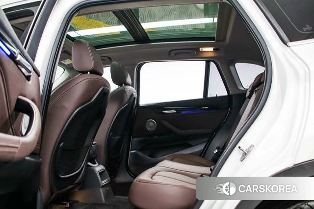 BMW X1 id 4277829 из Китая 25