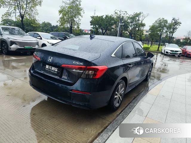 Honda Civic id 4348645 из Китая 9