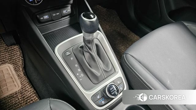 Hyundai Venue id 4608773 из Кореи 29